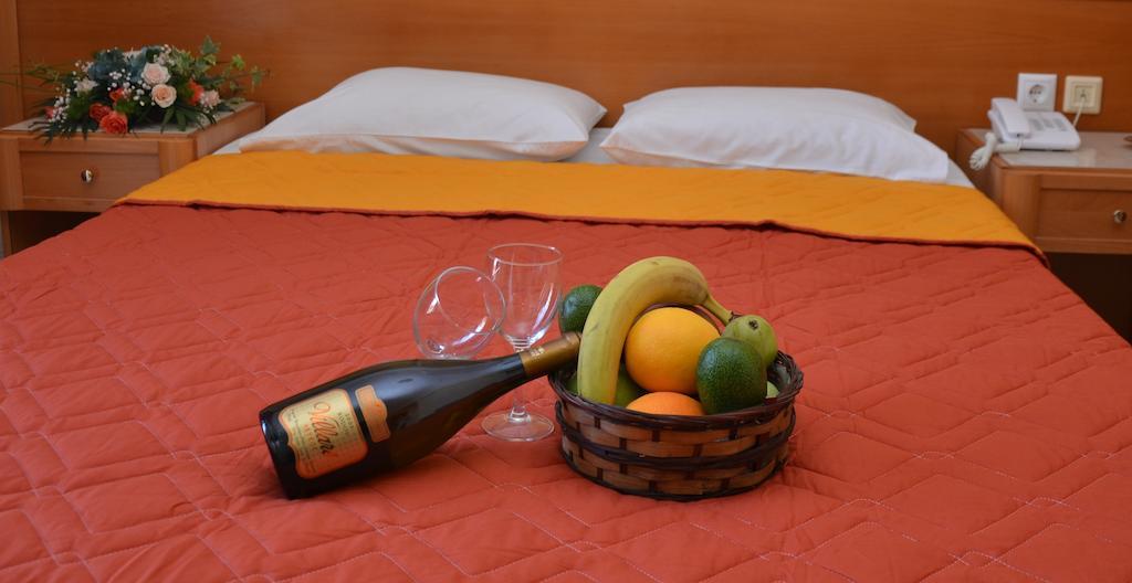 Marine Congo Hotel Rhodes City Esterno foto